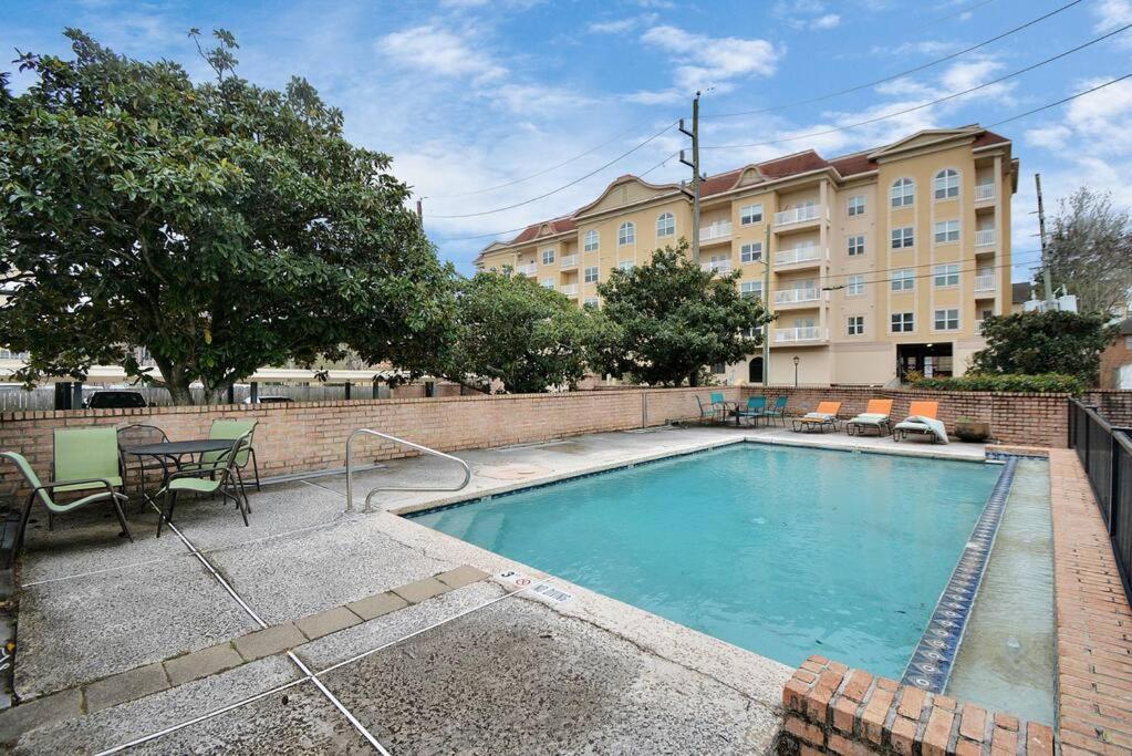 Double Master Suites Condo Near Med Ctr, Nrg Arena 2 Houston Exterior photo